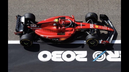フェラーリはテストで実力を隠していたと伊紙
