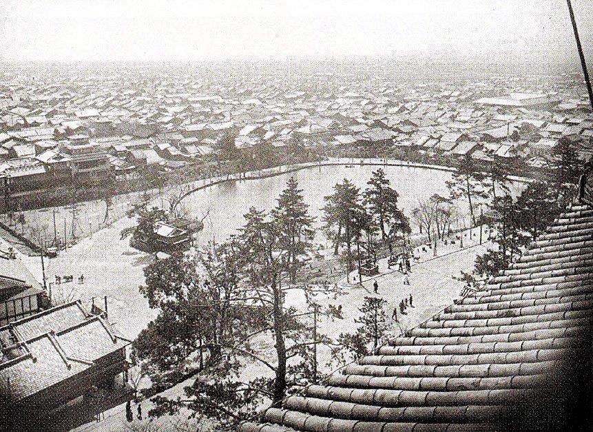 283古写真の中の奈良：昭和１１年戦時下、興福寺五重塔から撮影された俯瞰写真
