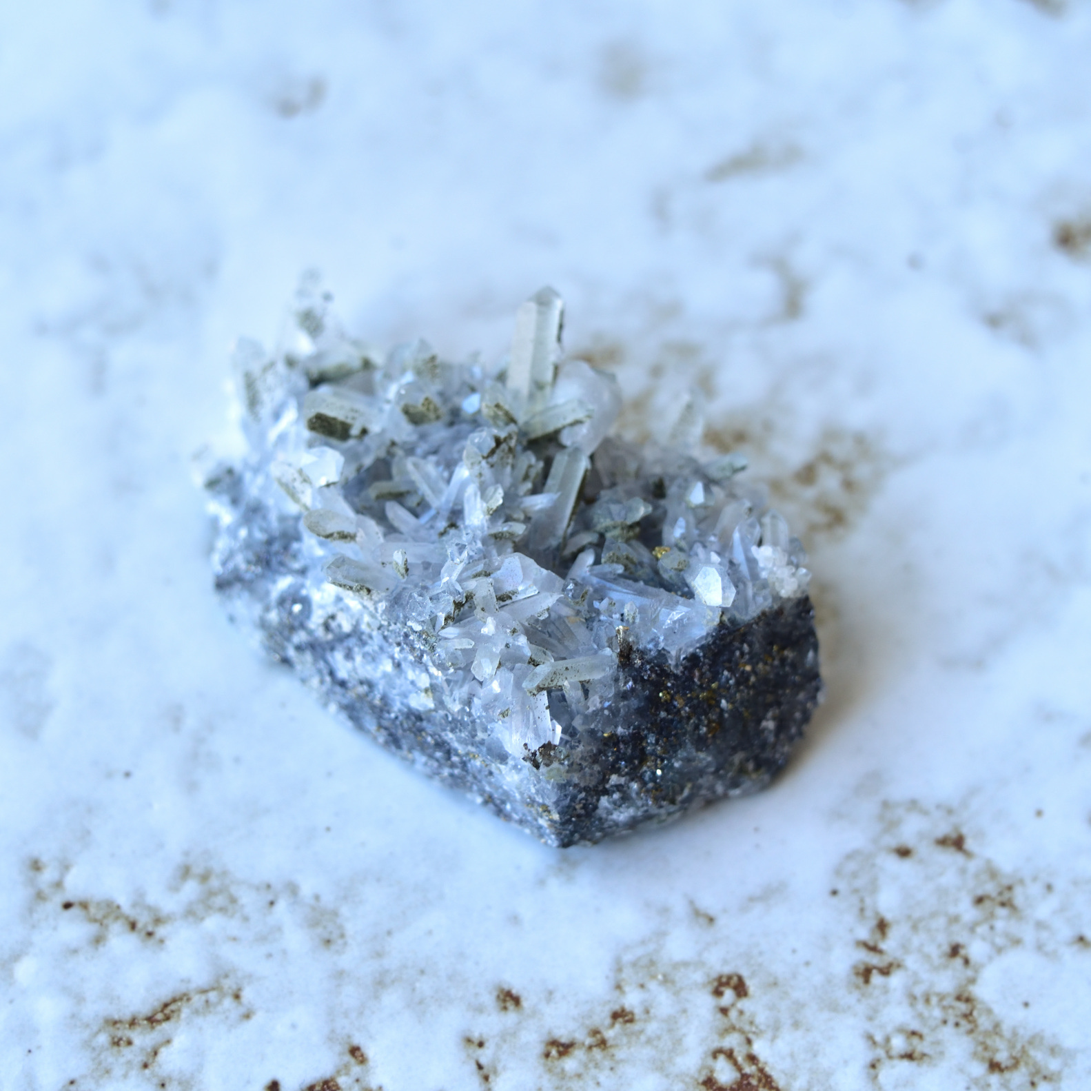インテリア小物アーティスティックなパイライト鉱石