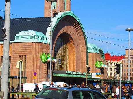 ヘルシンキ駅 Käärijäバージョン